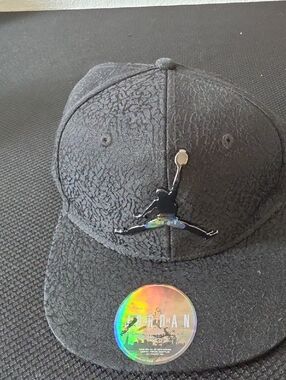 Jordan Black Elephant-Texture Snapback with Holographic Jumpman